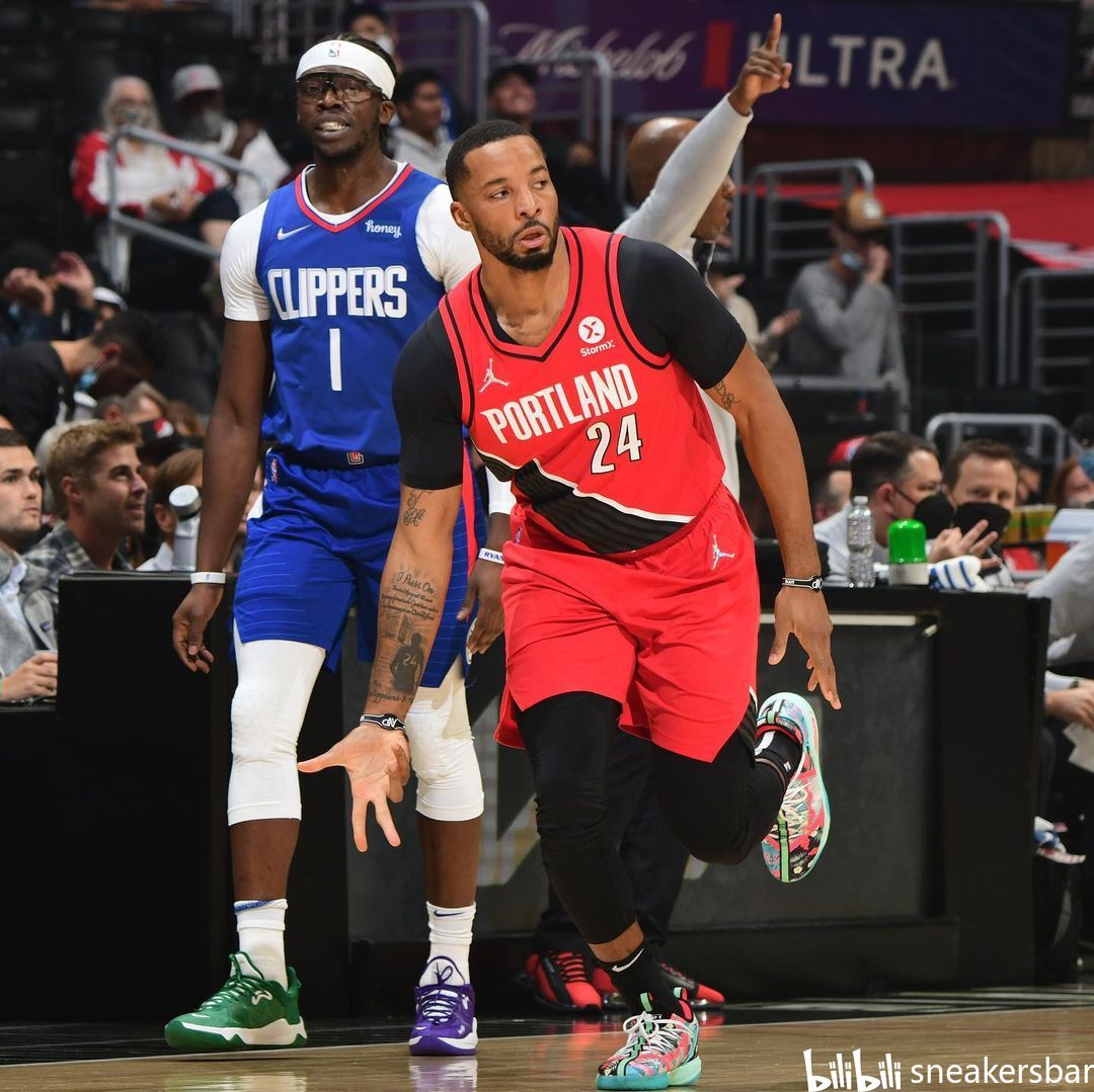 在本次名人 在本次名人