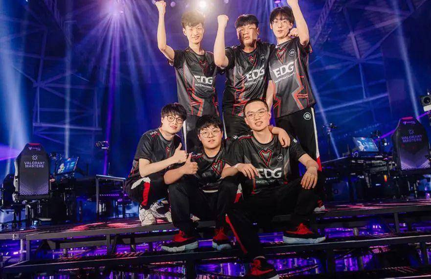 引领者的角 引领者的角