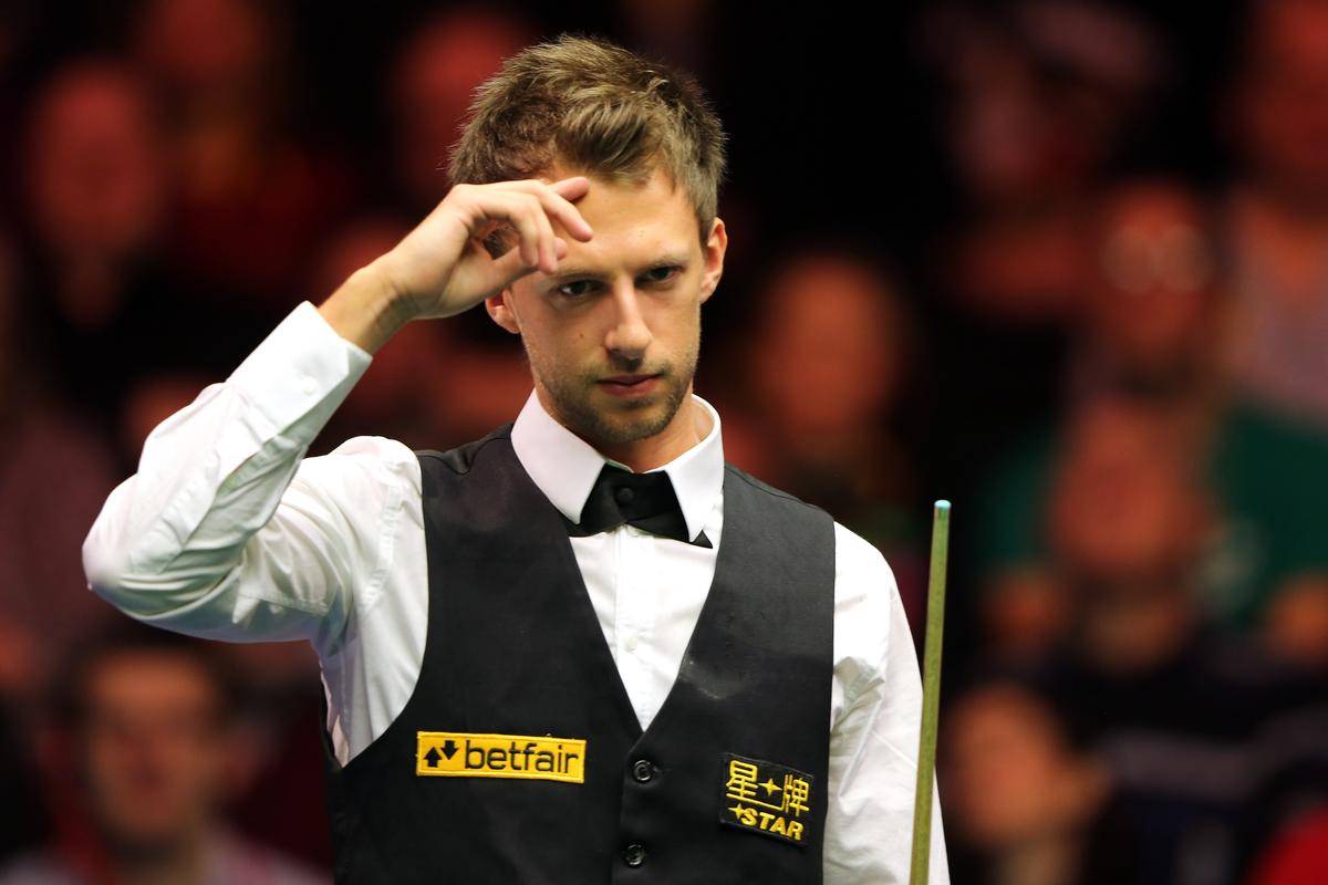 凭借连续多 凭借连续多