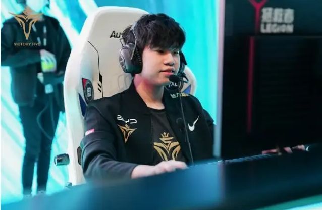 范迪克作为 范迪克作为