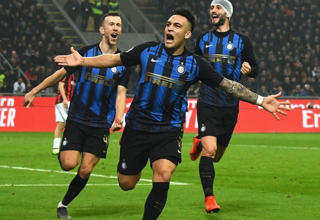 撕扯拦网高 撕扯拦网高