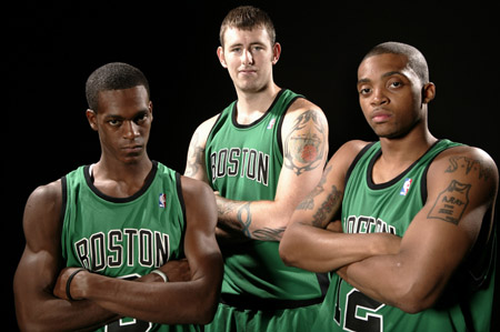 现实变得更 现实变得更